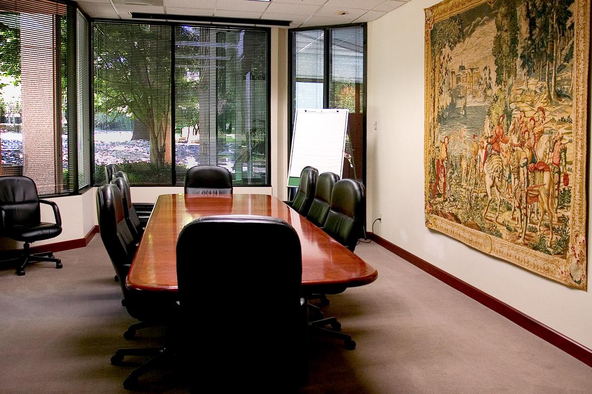 BIG CONFERENCE ROOM